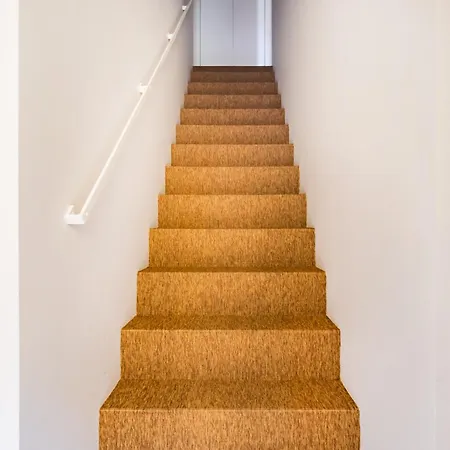 Graca Break With Balcony