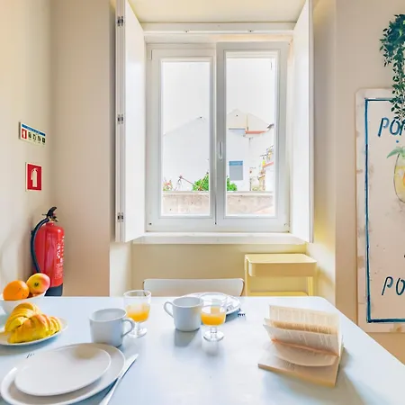 Apartment Graca Break With Balcony Lisbon