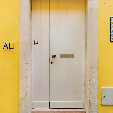 Graca Break With Balcony Apartment Lisbon