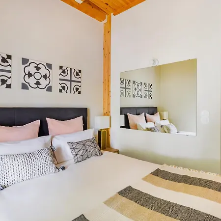 Graca Break With Balcony * Lizbona