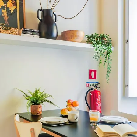 Graça Break With Balcony * Lisboa